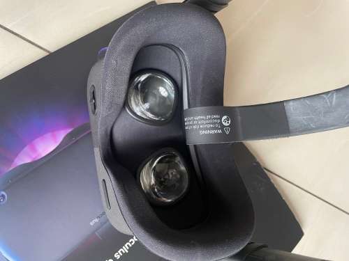 Oculus quest 64gb