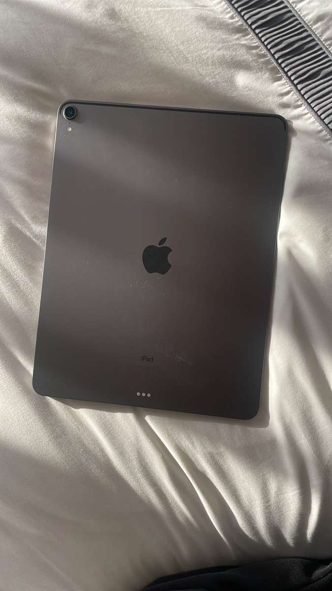 iPad Pro 12.9 64gb 3rd gen