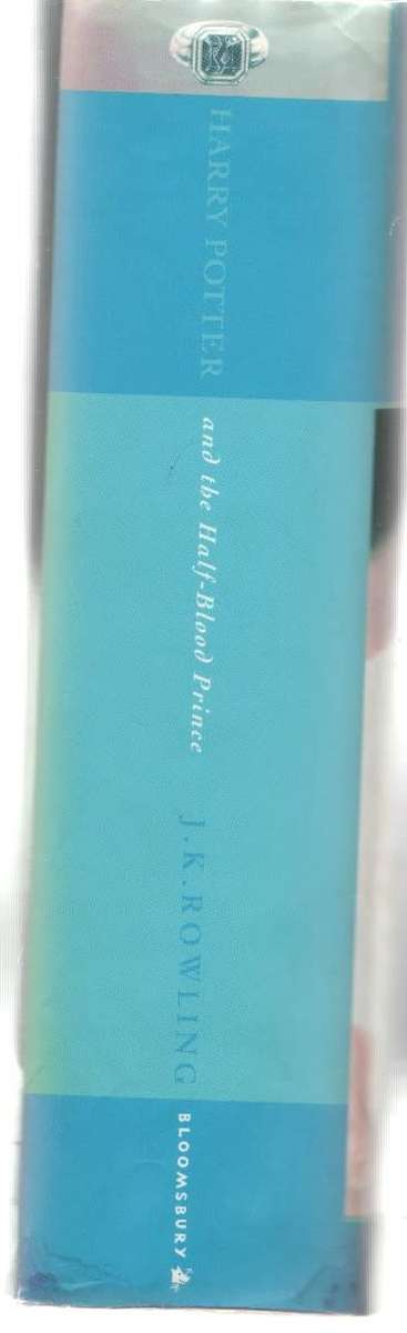 HARRY POTTER AND THE HALF-BLOOD PRINCE - J K ROWLING (1 ST EDITION 2005)