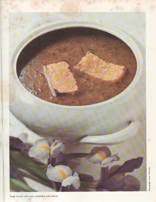 COOK AND ENJOY - S J A DE VILLIERS (6TH EDITION 1981)