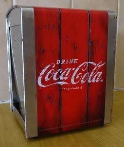 COCA-COLA TIN SERVIETTE CAFE DISPENSER (MADE IN CHINA)