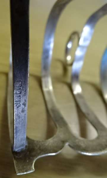 VINTAGE EPNS SILVER TOAST RACK (POSSIBLY A SAS RAILWAY ITEM)