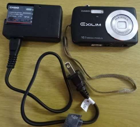 CASIO EXILIM 10.1 MEGA PIXELS DIGITAL CAMERA EX - Z33