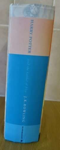 HARRY POTTER AND THE GOBLET OF FIRE - J K ROWLING (1 ST PUBLISHED 2000)