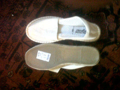 Brand new unworm Cream Espedrilles From New Look - Size 9