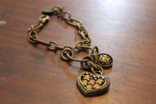 Miglio homestead old gold bracelet with heart enhancer