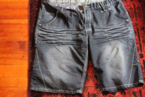 Size 40 Mr Price Short