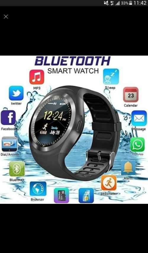 NEW Y1 BLUETOOTH SMARTWATCHES, OWN SIM SLOT 32GB MEMORY SLOT. BLACK, WHITE, SKY BLUE ,PINK