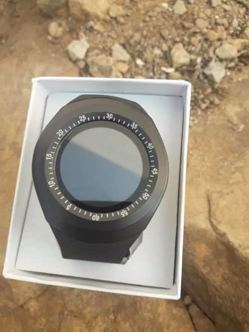 NEW Y1 BLUETOOTH SMARTWATCHES, OWN SIM SLOT 32GB MEMORY SLOT. BLACK, WHITE, SKY BLUE ,PINK