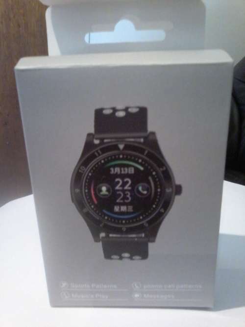 BRAND NEW R10 ANDROID/IOS BLUETOOTH 3D SMARTWATCHES 32GB OWN SIM SLOT.BLACK