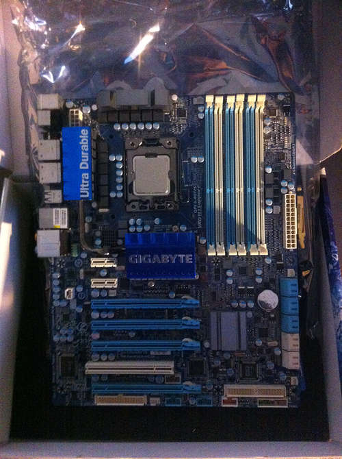 Socket 1366 Motherboard - GIGABYTE GA-X58A-UD3R