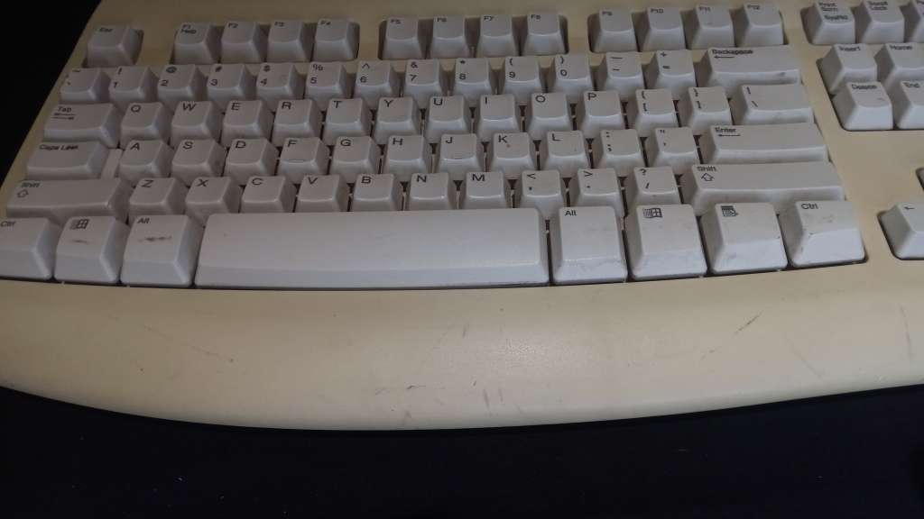 Microsoft PS2 keyboard