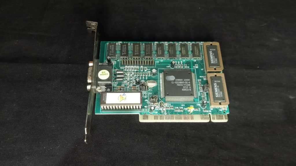 Intel Pentium 83MHz plus motherboard