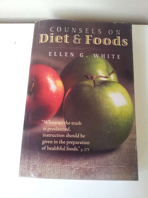 Counsels on Diet and Foods by Ellen White.  Brand New