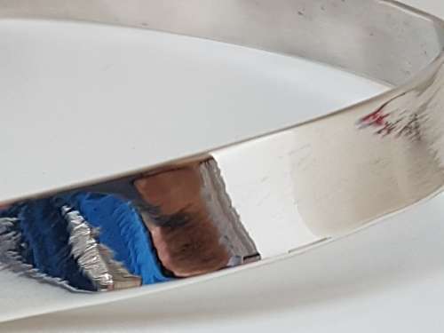 Solid Sterling Silver Neckpiece 82 grammes. Marked 925. High gloss brushed finish.