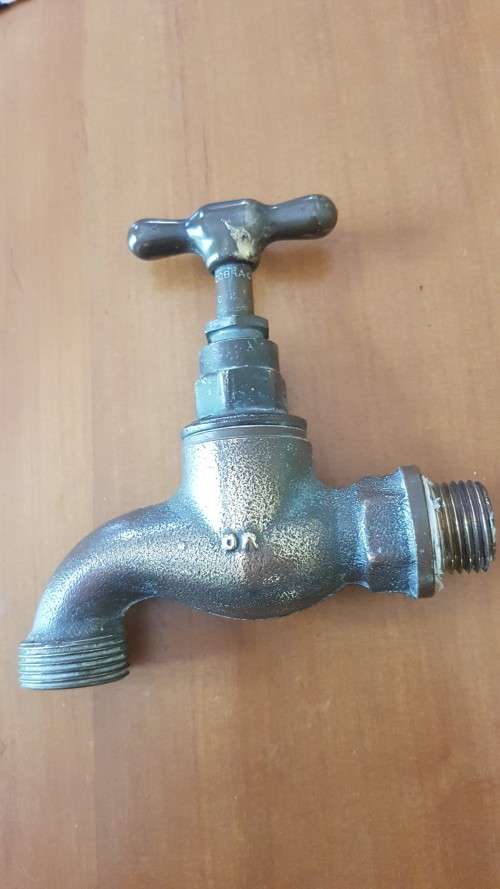 Solid Brass Cobra SABS 2260 Tap. Complete, in good shape.