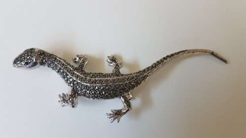 Marcasite Lizard Brooch. Exquisite. NEW CONDITION.