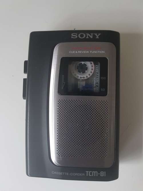 Vintage Sony Walkman  Cassette-Corder TCM-81. NEEDS A SERVICE.