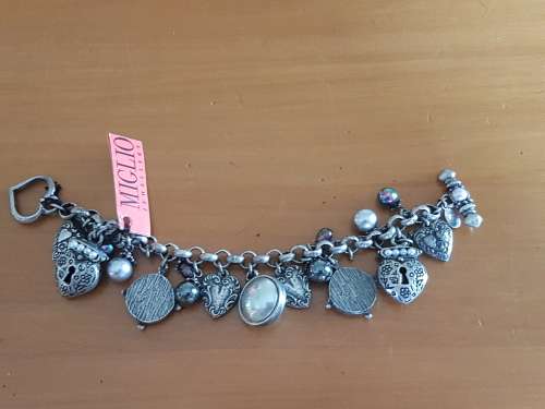 All metal Miglio charm bracket