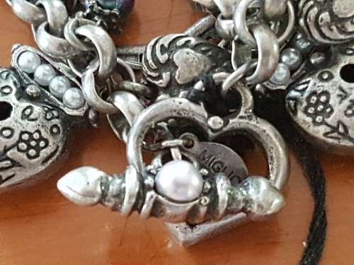 All metal Miglio charm bracket