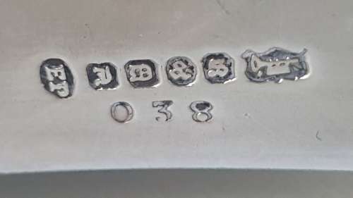 Large Silver Plated Hip Flask with Hunting Bugle Hallmark! Circa 1920s . Thick silver plate . 220 ml