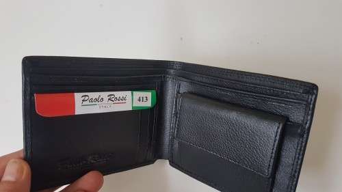 WALLET NEW IN BOX. Paolo Rossi Made In Italy Full Leather Foldout  Black Men`s Wallet. BARGAIN.