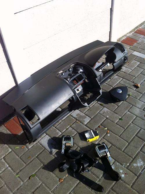 VW Polo 2006<2009, Dashboard, Airbags, Seat Belts & Airbag Module. CRAZY R1 R1 R1 AUCTION