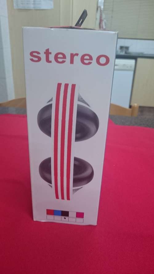 Bluetooth wireless headphones