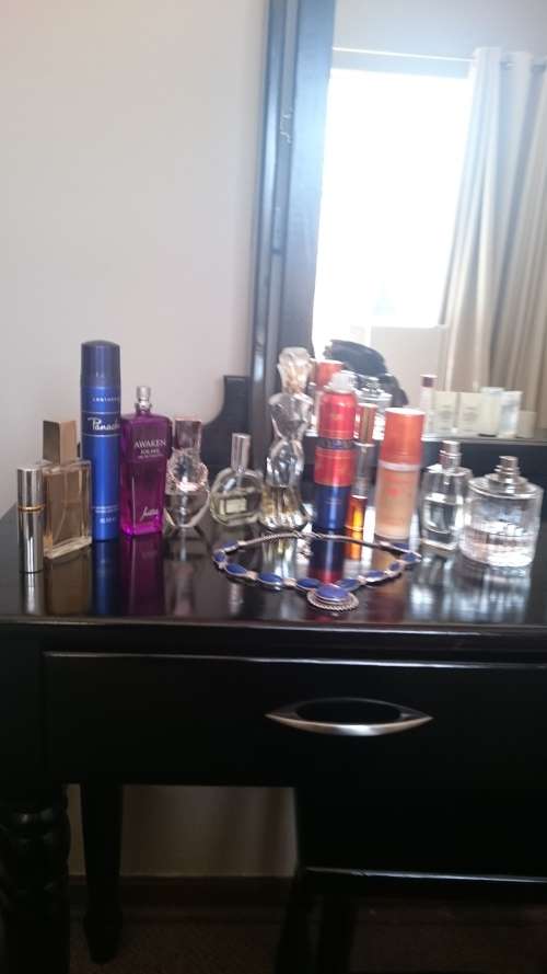 Perfumes and body spray job lot