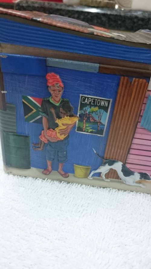 #Vintage 3d savings tin houses and people#