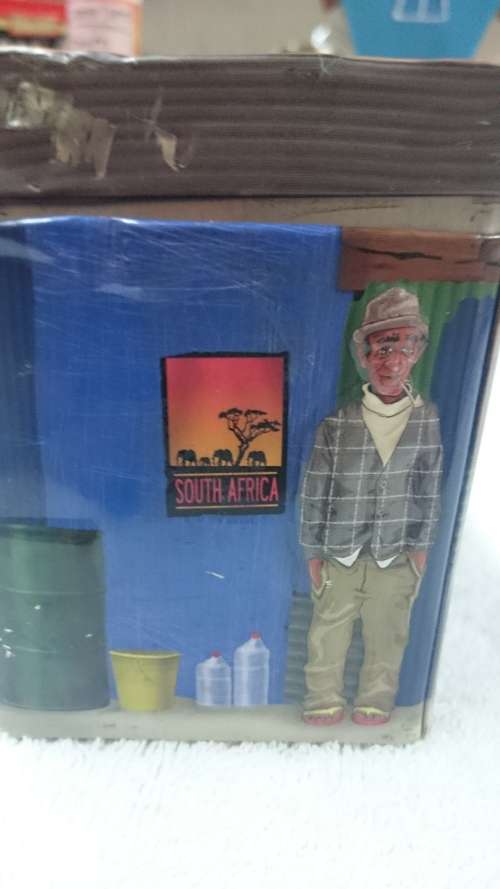 #Vintage 3d savings tin houses and people#