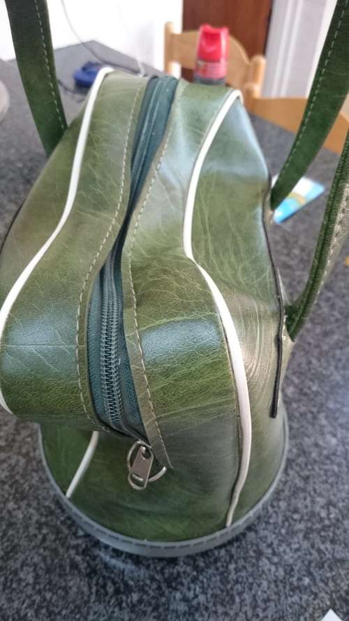 #Vintage tregor emerald green Golf Ball bag#