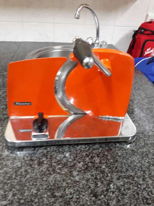 ##Vintage pineware bread slicer##