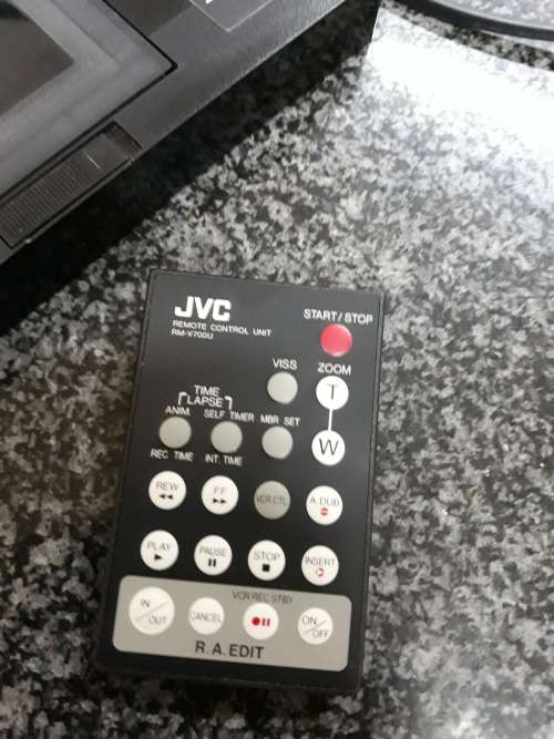 ##Vintage JVC VHS with neat Pullman bag##
