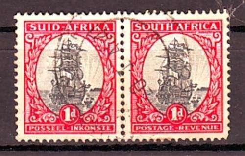 Union " Pictorials " Pair - Fine Used