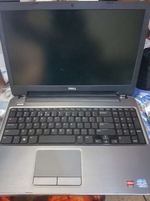 Dell i7 laptop - SPARES OR REPAIRS