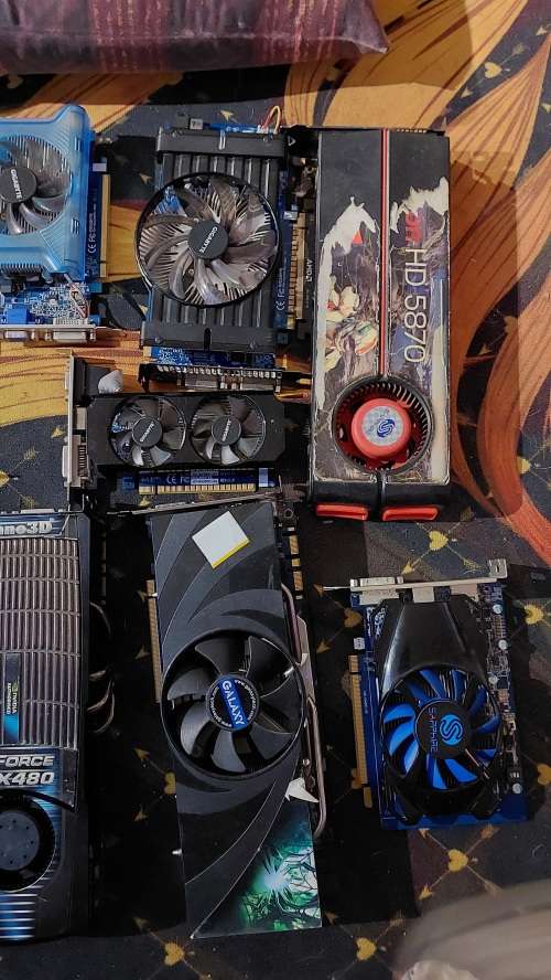 GPU Bundle lot - (Spares or repairs)