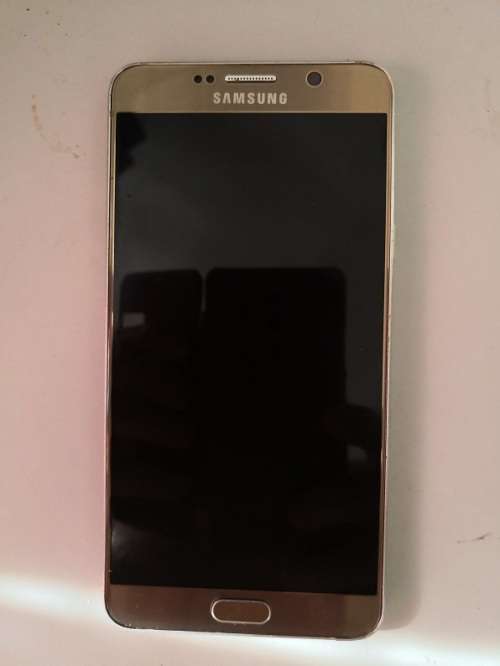 Immaculate Huawei P9 PLUS 64GB 4GB ram (Gold)