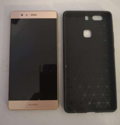 Immaculate Huawei P9 PLUS 64GB 4GB ram (Gold)