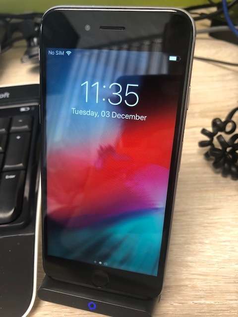 Apple iPhone 6 - 64gb, Space Grey, Good Condition, Bargain