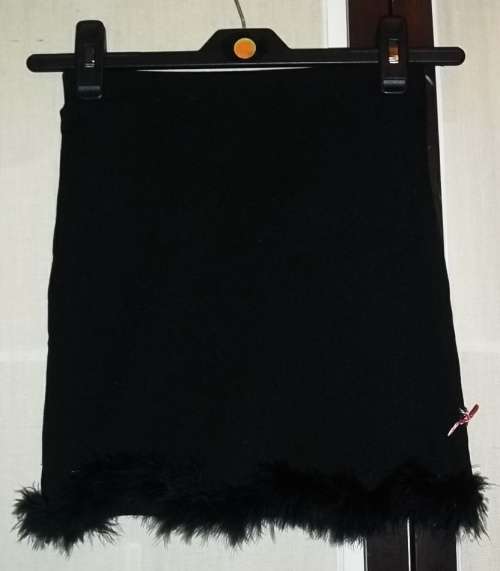 Black mini skirt with fur trim size S