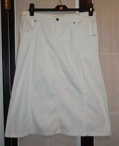 Winter white skirt size 12