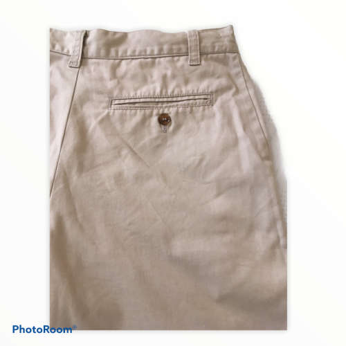 Men`s Beige Shorts Size: 32