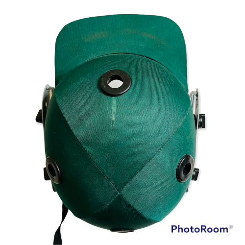 Maxed youth cricket helmet