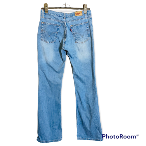 Levi jeans Size: 36