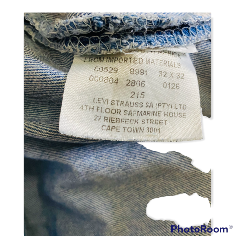 Levi jeans Size: 36