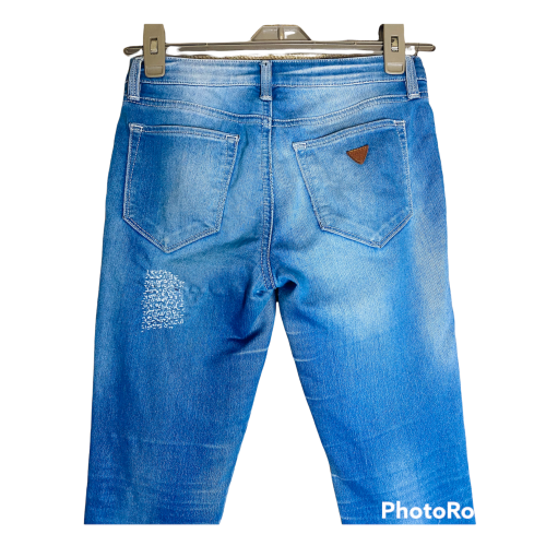 Guess skinny jeans Size: 8/32