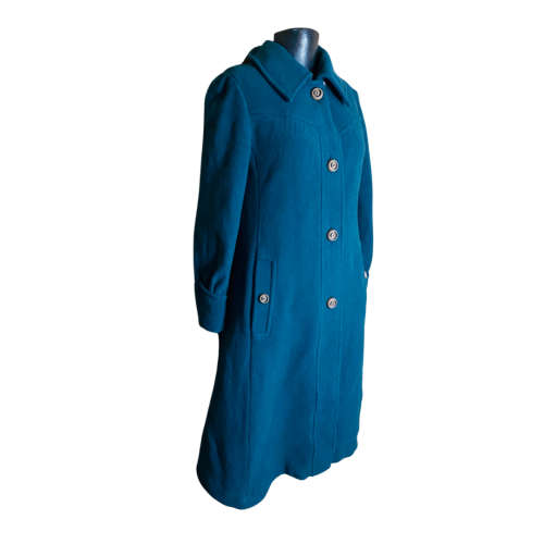 Vintage green coat Size: 34/36