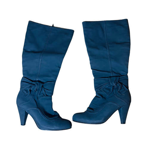 Woolworths charcoal boots Size: 6