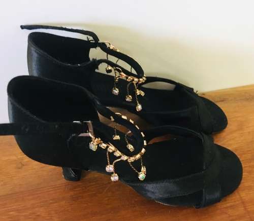 Danica Black Satin Dancing Shoes Size: 2